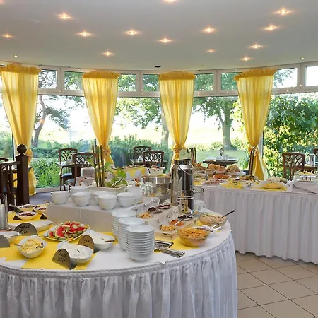 Hotel-marks-garni Отель 4*